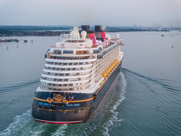 迪士尼梦幻游轮图片下载