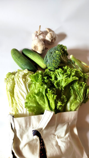 印尼雅加达，几种环保包装的特写镜头图片下载