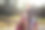 年轻女子骑着复古摩托车图片下载
