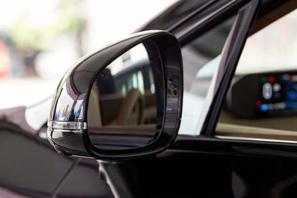 新能源电动汽车车门细节特写图片下载