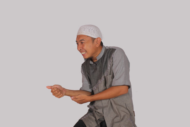 举着一个特定的手势图片下载