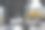 现代舒适的斯堪的纳维亚小屋客厅与黑色木墙板的内部图片下载