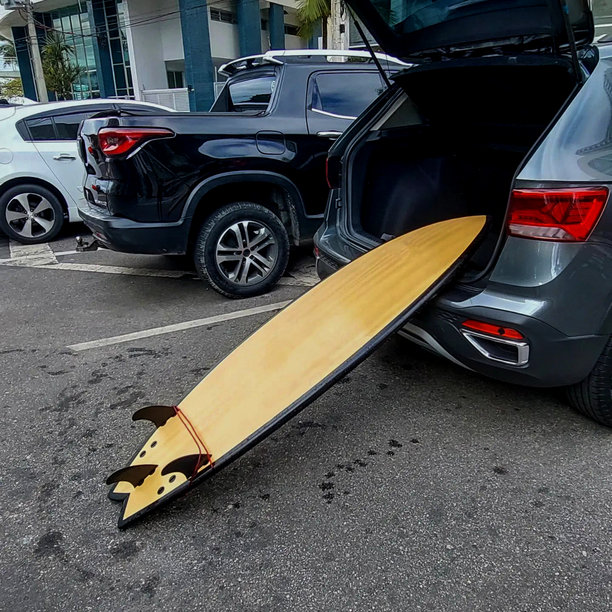 老式的冲浪板。图片下载