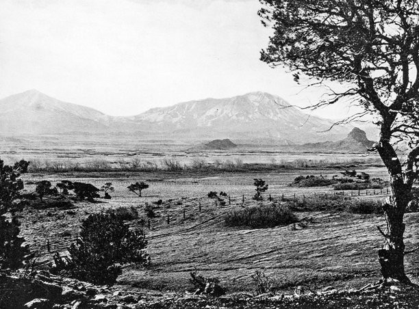 古董照片:西班牙山峰，落基山脉图片下载