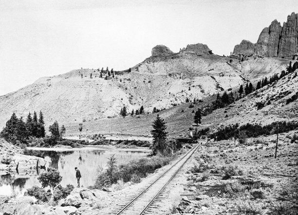 古董照片:黑峡谷萨佩里诺附近图片下载