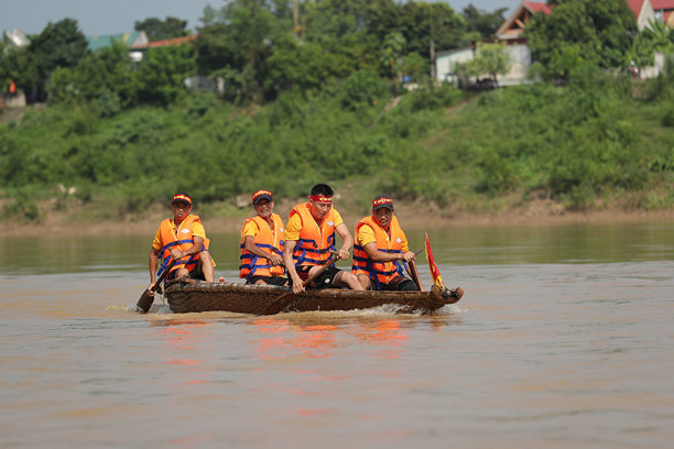 传统赛艇节图片下载