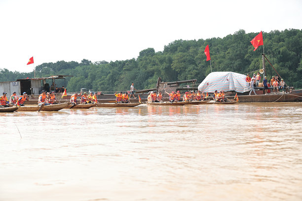 传统赛艇节图片下载