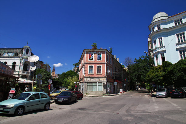 保加利亚黑海沿岸瓦尔纳的老式房子图片下载