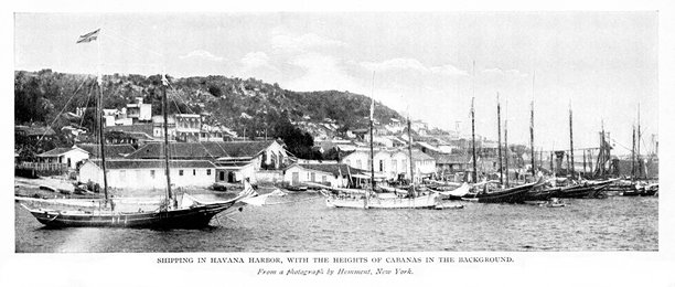 古巴哈瓦那港的船只图片下载