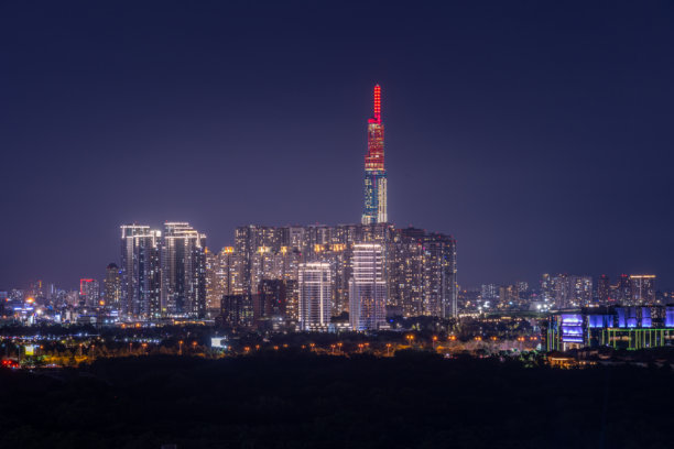 鸟瞰图胡志明市天际线和地标81摩天大楼在胡志明市市中心的心脏业务中心图片下载