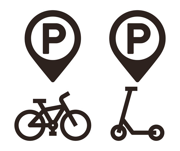 摩托车和自行车停车地图别针。电动滑板车和自行车停放位置针。图片下载