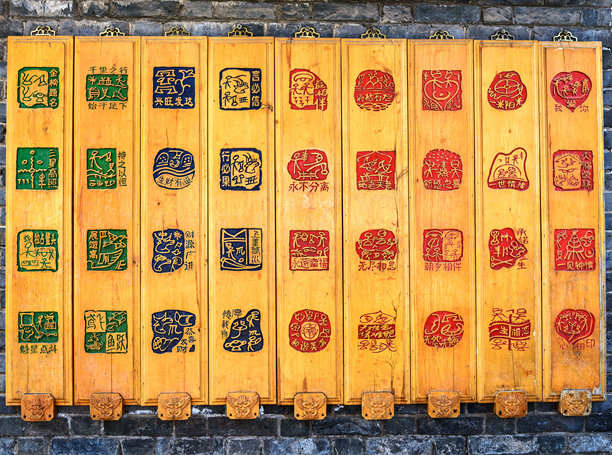 墙上的木雕图片下载