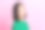 好心情的照片可爱的漂亮的女孩与鲍勃发型穿着绿色t恤牙齿微笑孤立在粉红色的背景图片下载