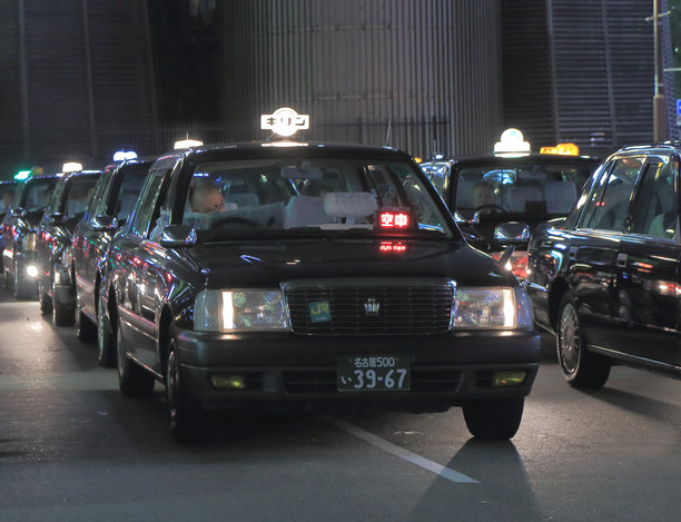 日本出租车排队图片下载