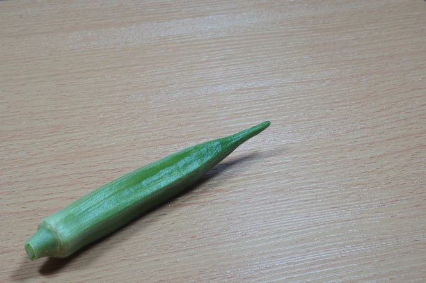 随意的秋葵图片下载