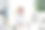 照片肖像成熟的奶奶营销ceo创业经理坐老板椅子戴眼镜现代室内办公室图片下载