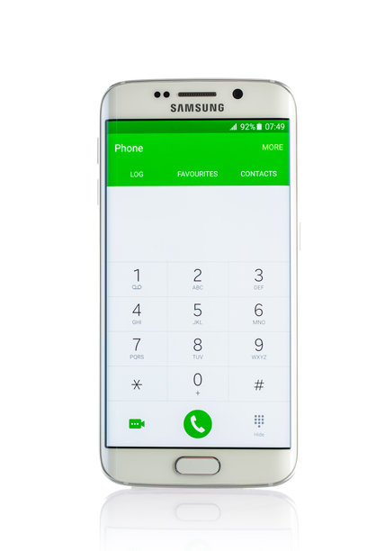 工作室拍摄的白色三星Galaxy S6 Edge智能手机图片下载