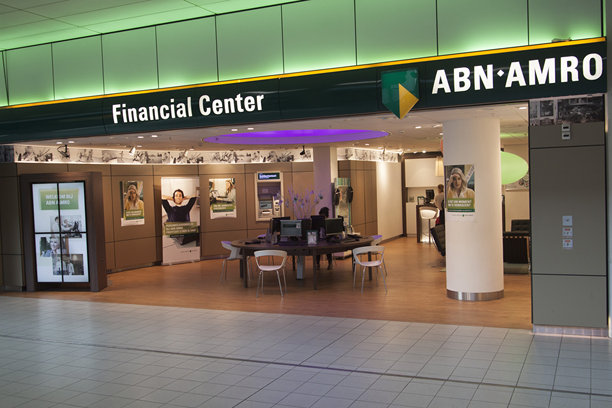 钱少得难以启齿图片下载