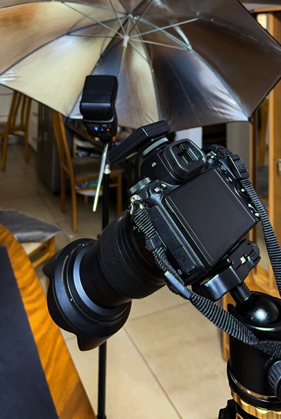 带白色背景的专业摄影工作室内部图片下载