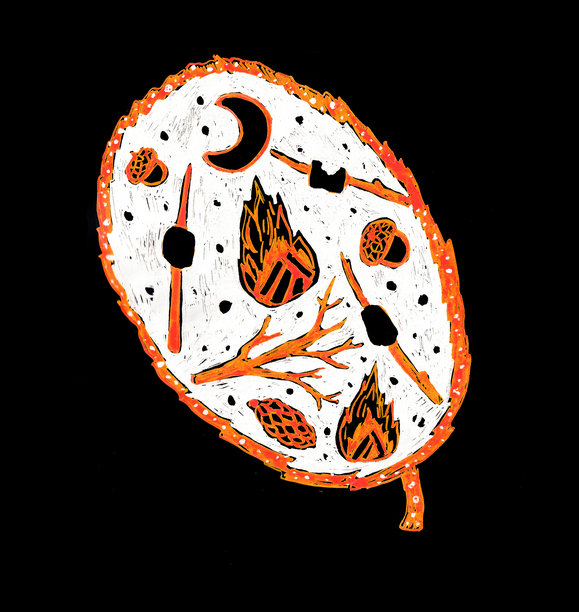 叶子充满了各种各样的元素。月亮，星星，火，烤棉花糖。孤立的黑色背景。图片下载