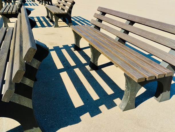 木制长椅图片下载