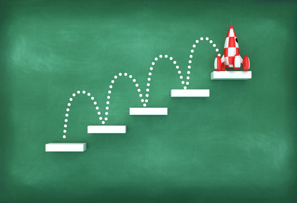 台阶上的火箭图片下载