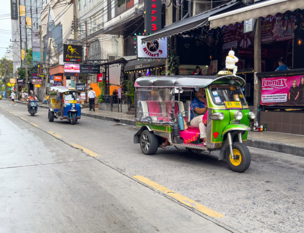 TukTuk Taxi TukTuk Soi 11 Sukhumvit Rd Nana Bangkok泰国图片下载
