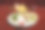 美味的鸡肉炸薯条玉米饼：生菜、番茄、奶油鳄梨，搭配番茄酱和蛋黄酱图片下载
