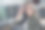 快乐积极的女程序员戴眼镜的照片创建新的室内工作场所车间图片下载