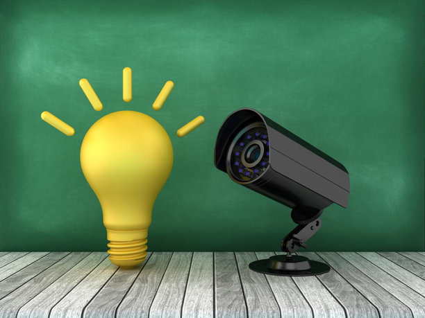 带灯泡的安全摄像头图片下载