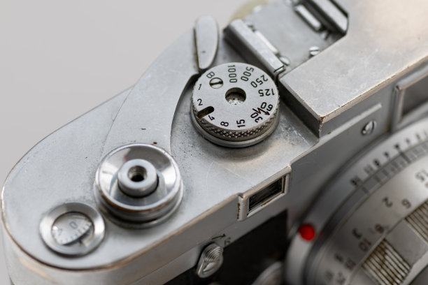 复古相机的控制和旋钮。图片下载