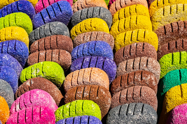 彩色浮石用于美容院足部护理图片下载