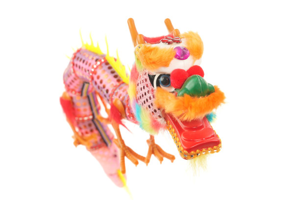 中国新年概念，手工制作的龙，背景为白色图片下载