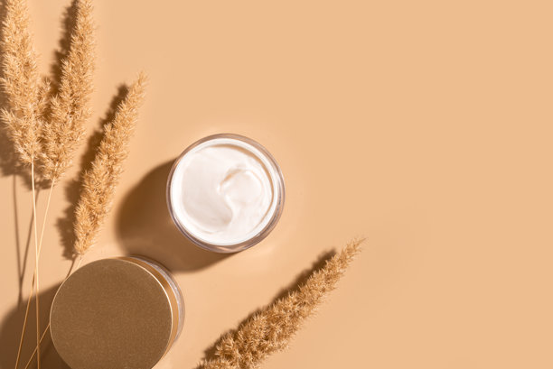 滋养抗皱丰盈面霜图片下载