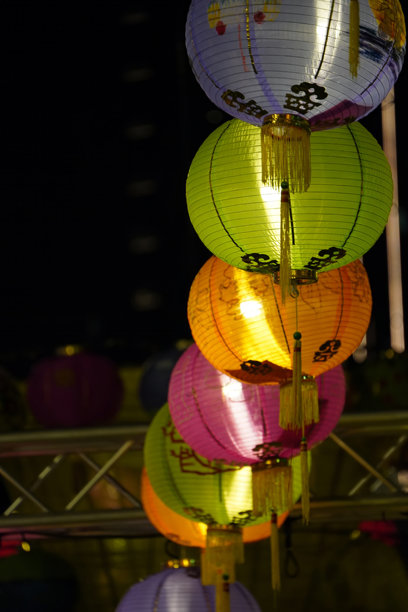 中秋节的灯笼照片。图片下载
