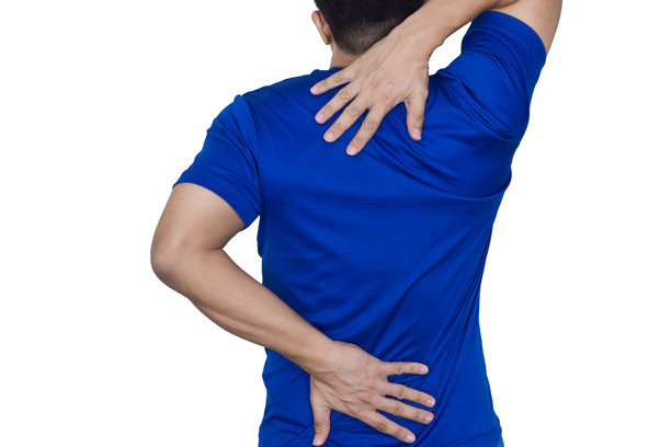 这个男人有背痛和骨痛。图片下载