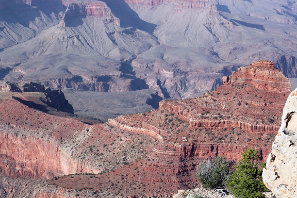 美国的大峡谷。阳光明媚的天气下拍摄的照片图片下载