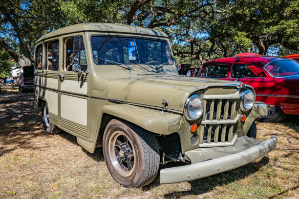 1957 威利斯越野车站车图片下载