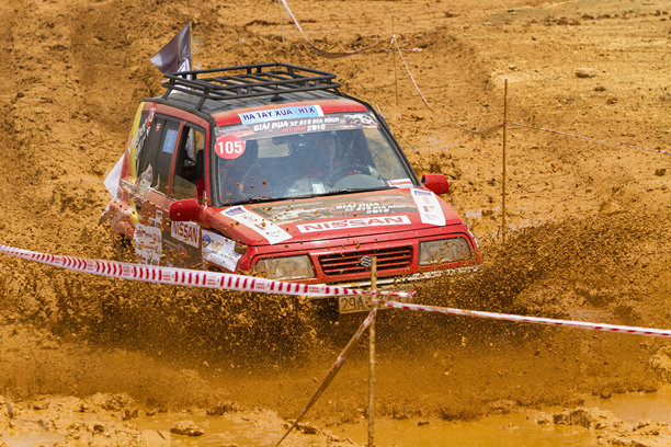 越野汽车图片下载