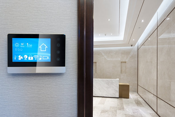 墙上的智能控制屏图片下载