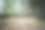 运动模糊。骑自行车的男子在户外骑电动山地车。图片下载