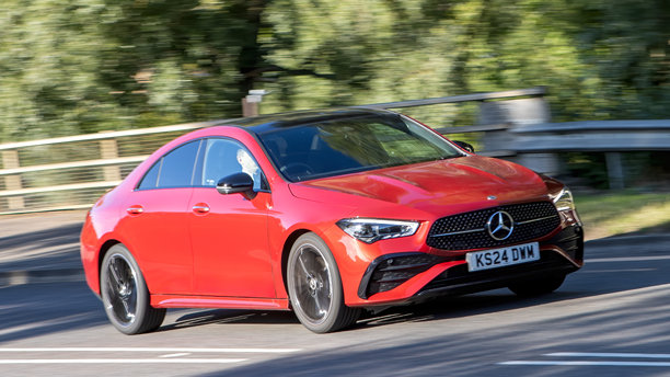 梅赛德斯-奔驰CLA 220图片下载