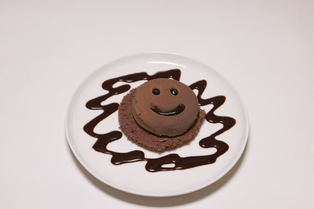 可可微笑脸甜食图片下载