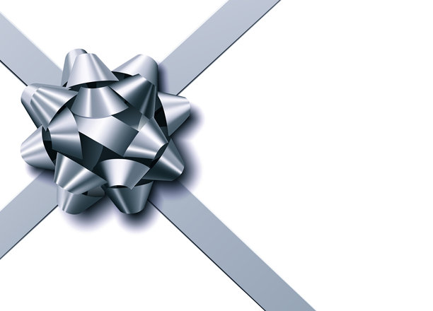 斜对角光泽银色蝴蝶结与丝带，矢量插图图片下载