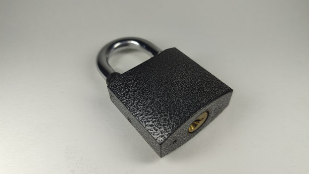 金属挂锁，用钥匙锁住图片下载