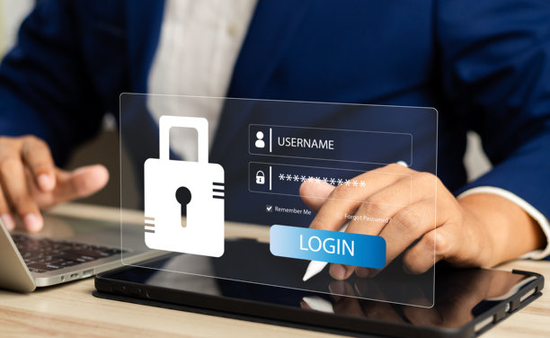 网络安全和隐私概念，用户与带有屏幕挂锁的安全登录界面交互，互联网网络安全技术，加密安全，数据保护图片下载