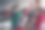 公司办公室员工在新年期间愉快地跳舞庆祝，室内阁楼办公室的肖像图片下载