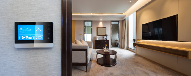 客厅墙上智能家居智能触摸屏图片下载