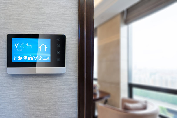 客厅墙上智能家居智能触摸屏图片下载