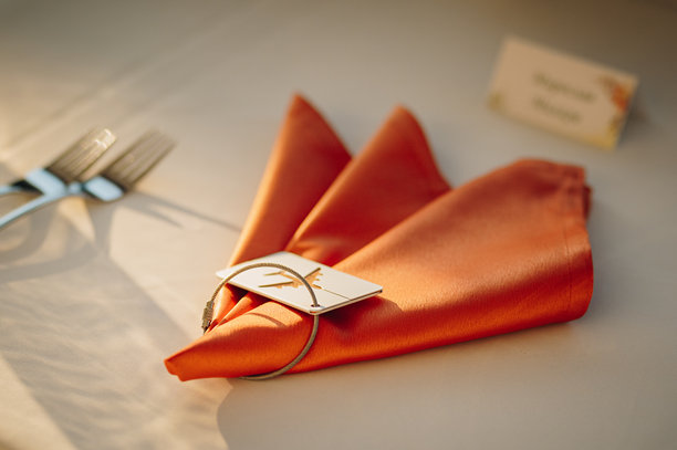 活动派对或婚礼接待的餐桌布置。旅行概念。图片下载